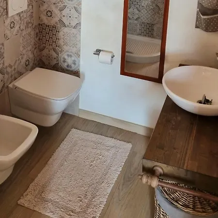 Dependance A Casa Tu Ppinu Dom wakacyjny